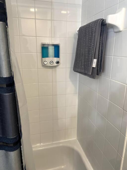Riverside Riviera At Seminole Heights Тампа Екстериор снимка